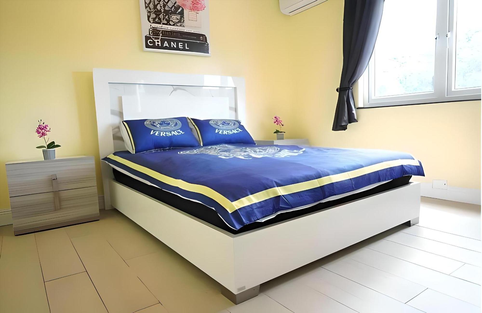 Apartment In Downtown At The Beach Нассау Екстер'єр фото